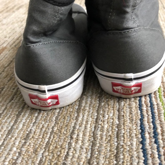 VGUC Vans - Picture 3 of 8